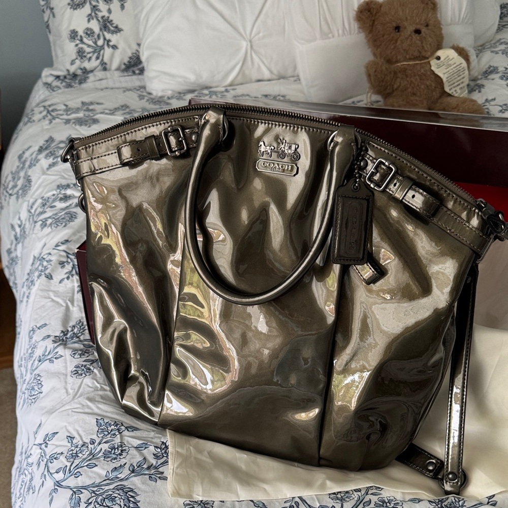 Coach Patent Leather Lindsey Metallic Tote 2011